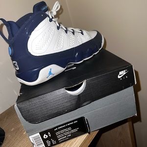 Youth Jordan 9s size 6.5